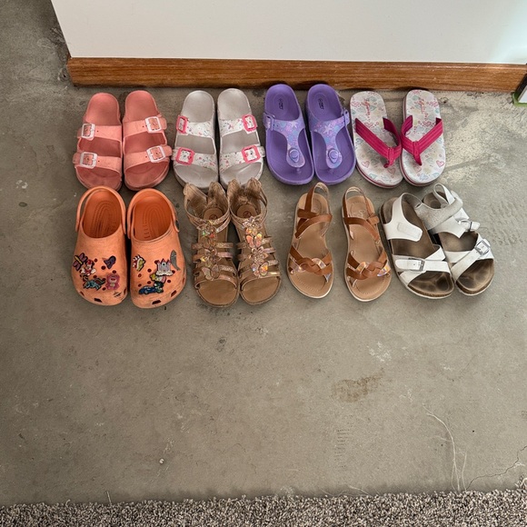 Colorful Kids' Sandals and Clogs Set size 1 - Picture 1 of 7
